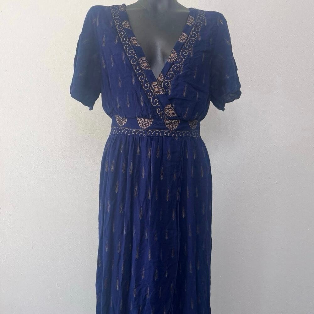 Elegant Blue Maxi Dress